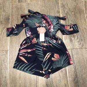 NWT Baileys blossom romper